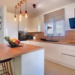 House With A Parking Space Valtura, - 22784 Σπίτι διακοπών *