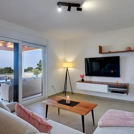 Σπίτι διακοπών House With A Parking Space Valtura, - 22784 *